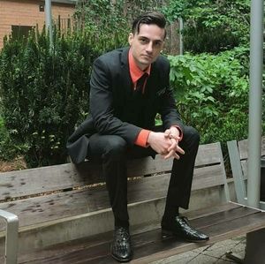 Meet your Posher, Julian